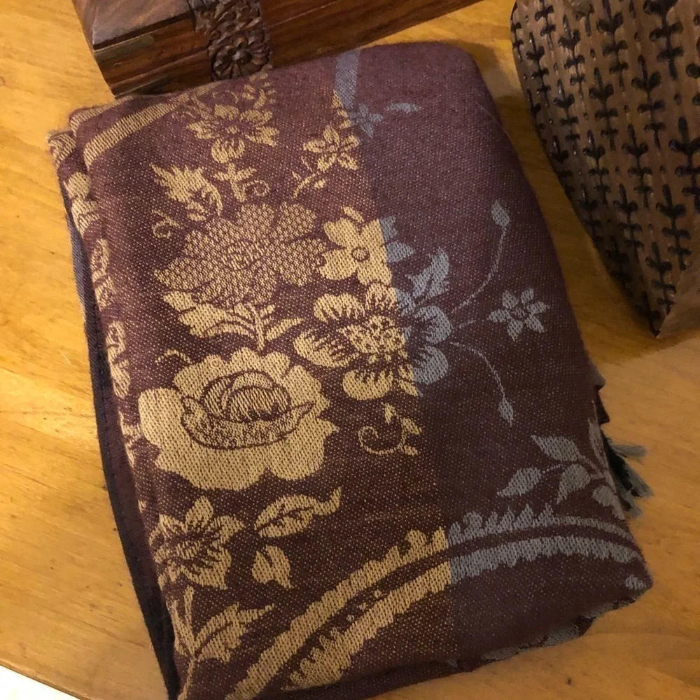 Ladies Paisley Fabrics Printed Viscose Shawl Scarf